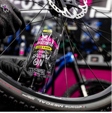 Muc-Off - Road+Gravel Tubeless Tire Sealant - 80ml