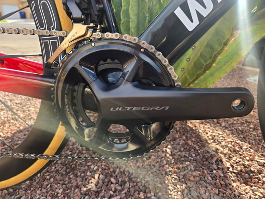 Winspace M6 - Size Medium, Ultegra Di2, 170mm Cranks, 50/34 Chainrings. Bars - 400x95